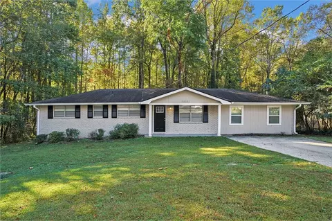 3881 Nations Dr, Douglasville, GA 30135