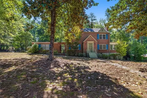 2490 Cascade Rd SW, Atlanta, GA 30311