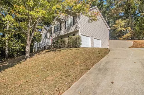 3184 Lower Creek Dr, Douglasville, GA 30135