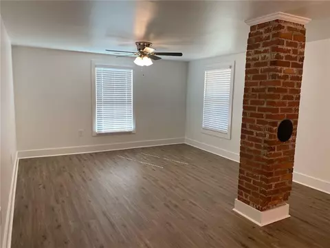 Living - 95 Westview Rd, Commerce, GA 30529 photo 2 of 2