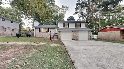 6548 Fleming Rd, Morrow, GA 30260