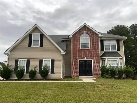 1073 Misty Meadows Xing, Hampton, GA 30228