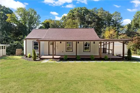 1383 Peachcrest Rd, Decatur, GA 30032