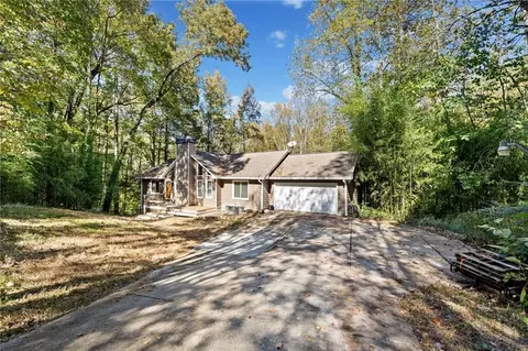 2342 Jade Dr, Canton, GA 30115