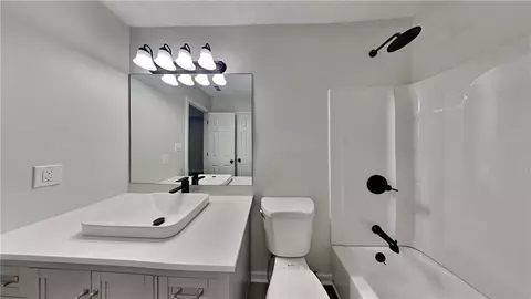 141 W James Cir, Hampton, GA 30228 photo 8