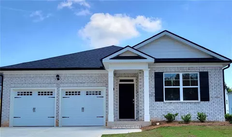 130 Oakchase Park Ln, Hampton, GA 30228