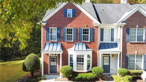 275 Galecrest Dr, Alpharetta, GA 30004