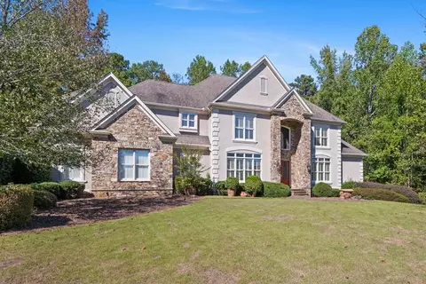 130 Dunwoody Creek Ct, Atlanta, GA 30350