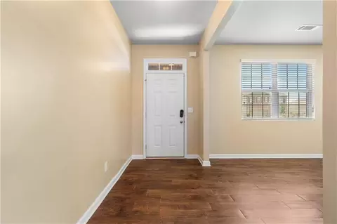 2138 Sawgrass Dr, Hampton, GA 30228 photo 5