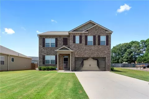 2138 Sawgrass Dr, Hampton, GA 30228 photo 2