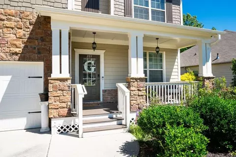 201 Silverwood Dr, Dallas, GA 30157