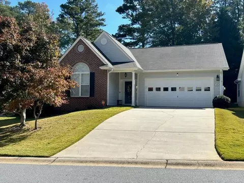 118 Willow Creek Dr, Peachtree City, GA 30269