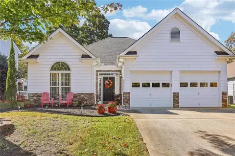 103 Northtowne Dr, Woodstock, GA 30188