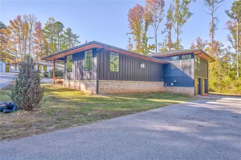 51 Allison Dr, Dallas, GA 30157