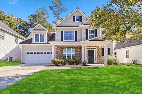 310 Millbrook Village Dr, Tyrone, GA 30290