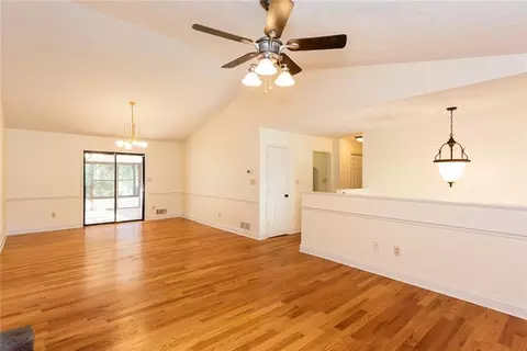 4282 River Mill Dr, Duluth, GA 30097 photo 9