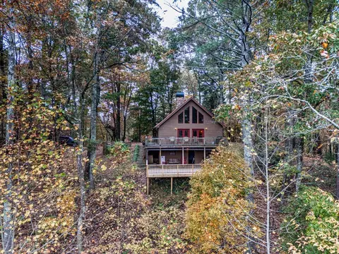 479 Little Mountaintown Trl, Ellijay, GA 30540