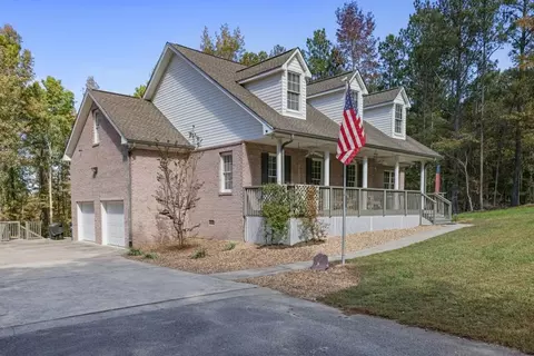 768 Caravan Ct, Villa Rica, GA 30180