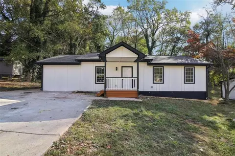 1766 Big Valley Ln, Stone Mountain, GA 30083