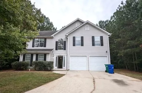 3890 Cedar Trace Ln, Ellenwood, GA 30294