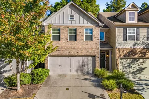 2416 Whiteoak Run, Smyrna, GA 30080