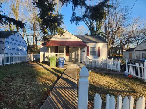 1114 Oakland Dr SW, Atlanta, GA 30310