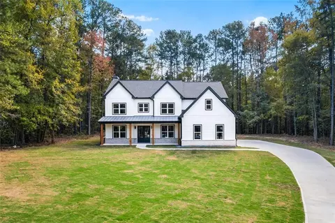 3320 Stone Lea Dr, Oxford, GA 30054
