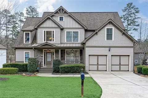 28 Blue Spruce Trl, Dallas, GA 30157