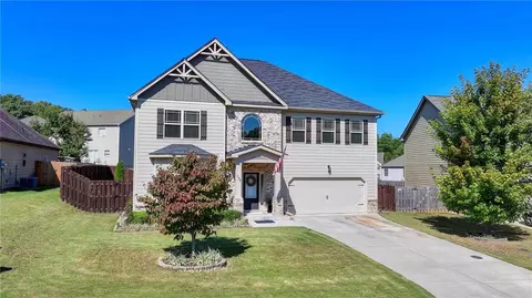 298 Red Fox Dr, Dallas, GA 30157