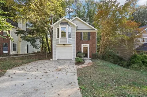 5105 Leland Dr, Stone Mountain, GA 30083