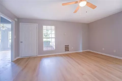 80 Fairclift Dr, Covington, GA 30016 photo 7