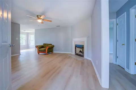 80 Fairclift Dr, Covington, GA 30016 photo 5