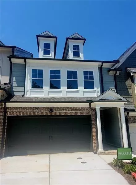 312 N Rampart St, Canton, GA 30114
