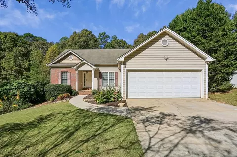 7534 Chestatee Ln, Murrayville, GA 30564