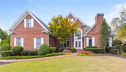2704 Long Grove Dr, Marietta, GA 30062