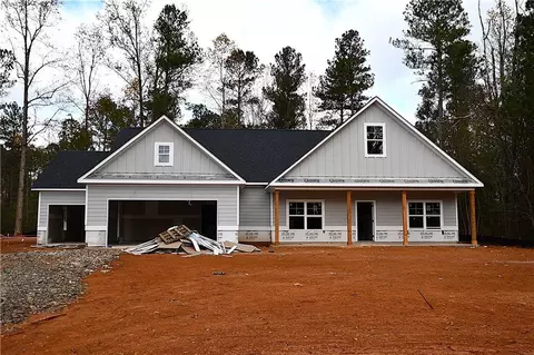 44 Lake Tanisha Dr, Dallas, GA 30157