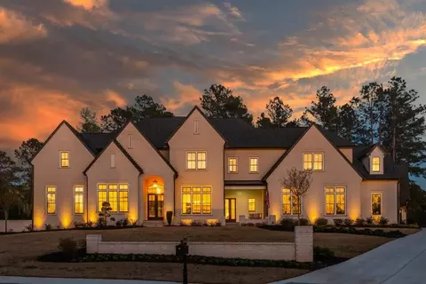 3253 Balley Forrest Dr, Milton, GA 30004