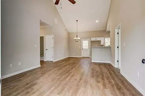 323 Loftis Rd, Temple, GA 30179 photo 2