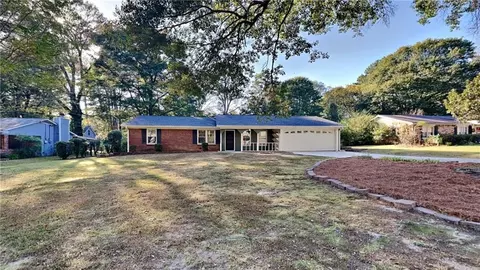 4130 Glenn St, Powder Springs, GA 30127