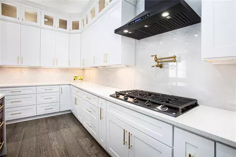 Kitchen - 236 Bona Rd, Buford, GA 30518 photo 7 of 9