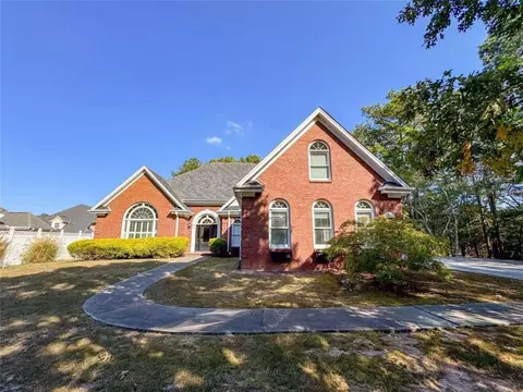 1380 Holly Brook Rd, Snellville, GA 30078