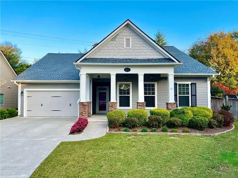 217 Hickory Nut Ln, Canton, GA 30115