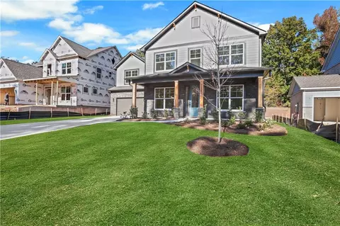 7004 Manchester Dr, Flowery Branch, GA 30542