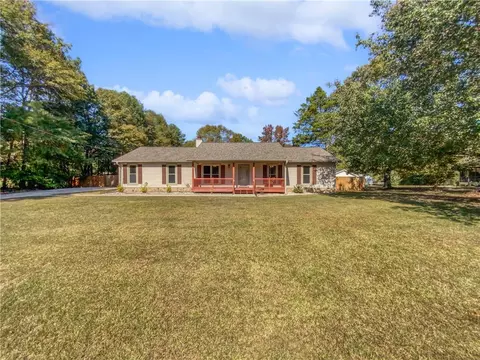 128 Libby Ln, Stockbridge, GA 30281