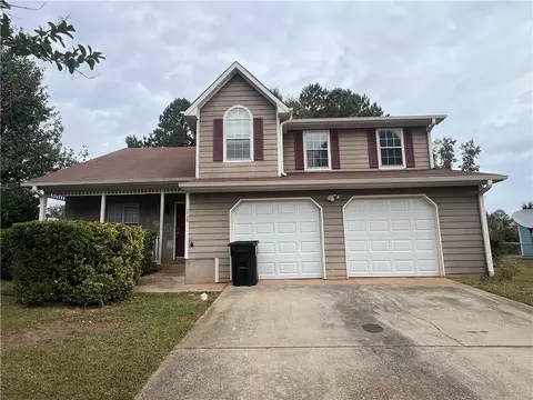 2738 Rosecommons Dr, Hampton, GA 30228
