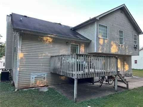 4368 Pond Fork Way, Gillsville, GA 30543