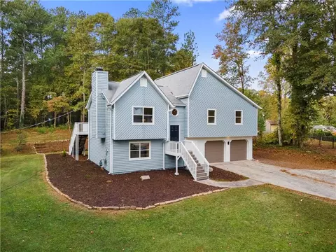 793 Brook Hollow Cir SE, Conyers, GA 30094