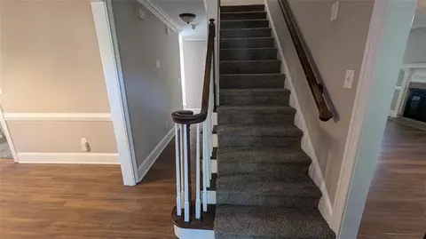 139 Hayes Cir, Rex, GA 30273 photo 3
