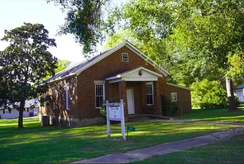 2111 Main St, Comer, GA 30629 photo 2