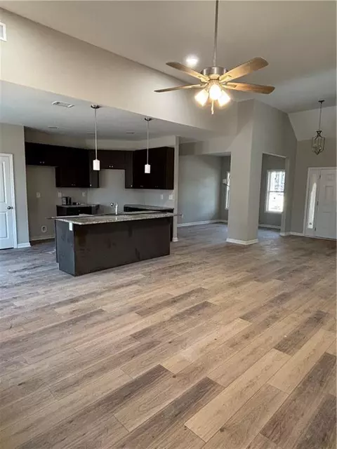 315 Valley Rd, Covington, GA 30016 photo 3